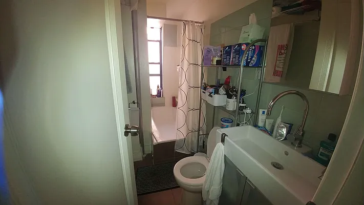 Rented by Downtown Mgt & Realty LLC | media 21