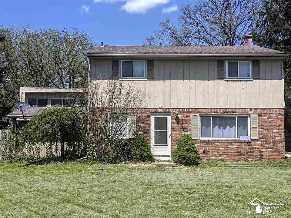 1st image of 2740 Miller Dr