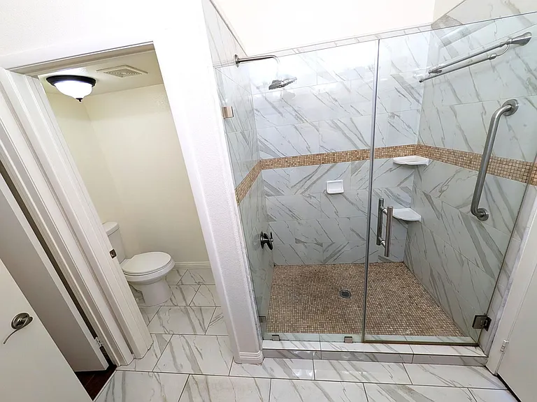 6201 E Lake Mead Blvd #218 — Photo 16