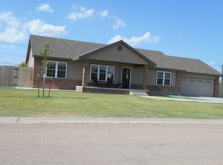 704 E 4th, hugoton, KS 67951