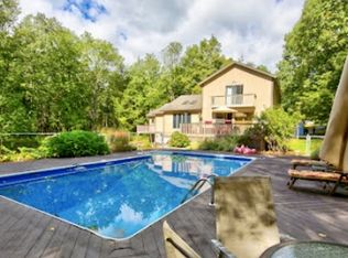 42 Fredonia Rd, Newton, NJ 07860