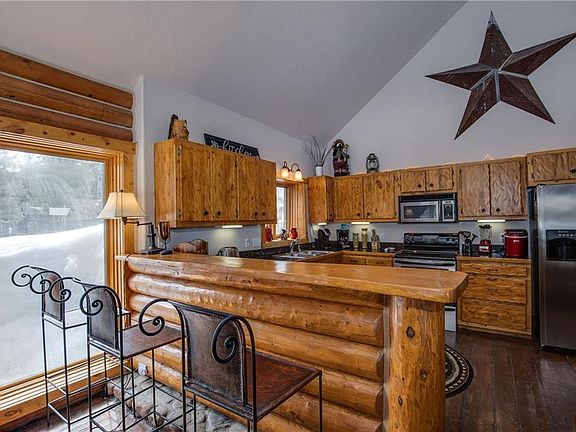 3rd image of 158 Lee Ln