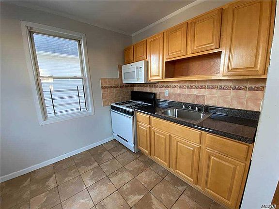 4th image of 216-01 111th Ave #2F