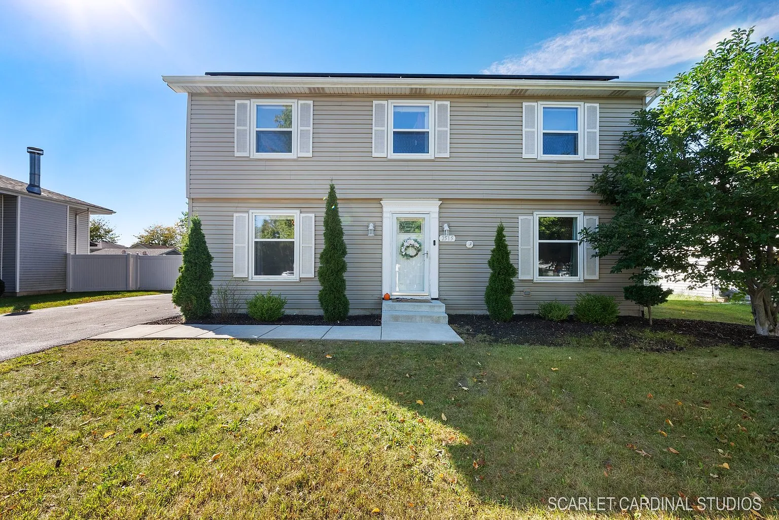 2515 John Bourg Dr photo 1