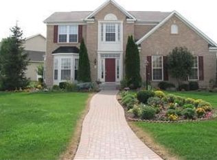 103 Springhouse Dr, Englewood, OH 45322