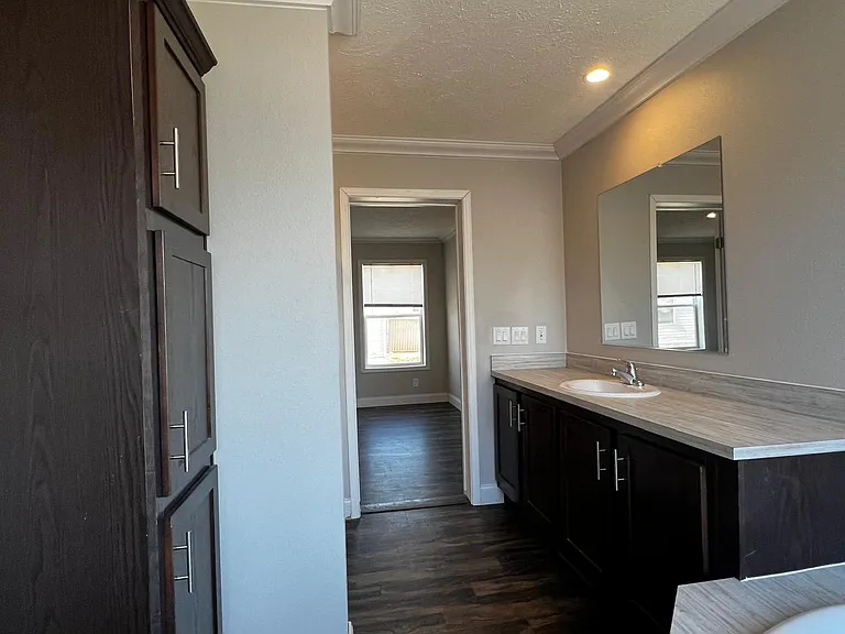 Stonegate MHC — Photo 8
