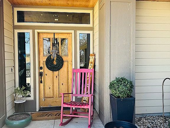 Inviting entry