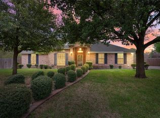 708 Durango Cir, Hewitt, TX 76643