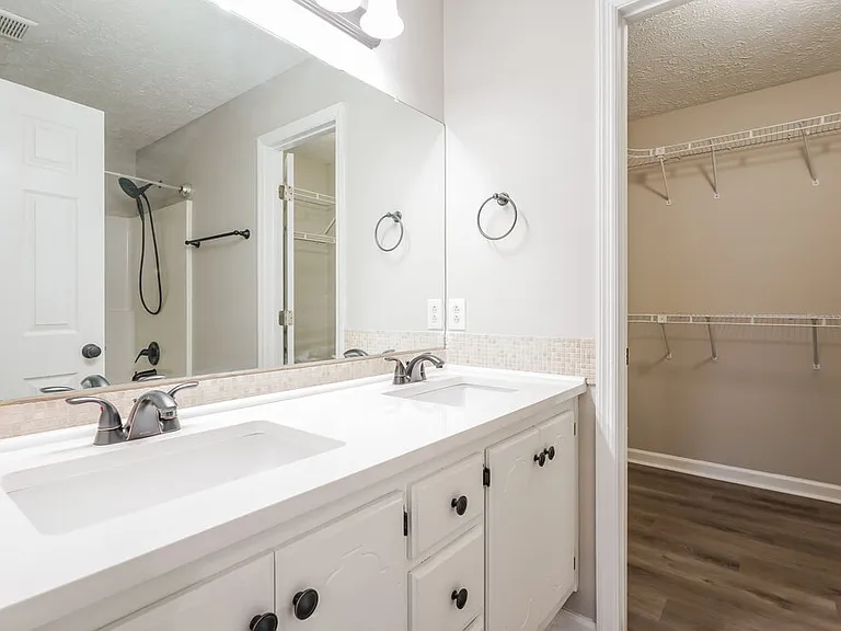 1139 Jerico Rd — Photo 11
