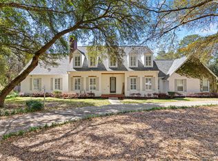 2624 Edgewater Dr, Niceville, FL 32578