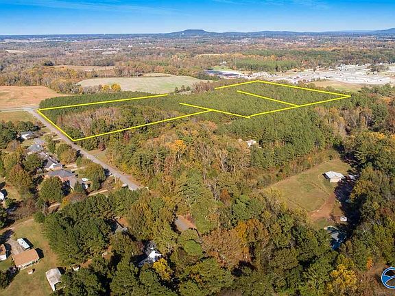 3rd image of 9 Acres Hwy #72