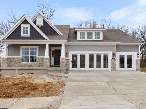 100 Cedarstone Dr, Dardenne Prairie, MO 63368