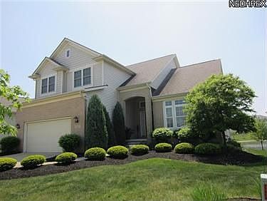 3rd image of 3945 Hedgewood Dr