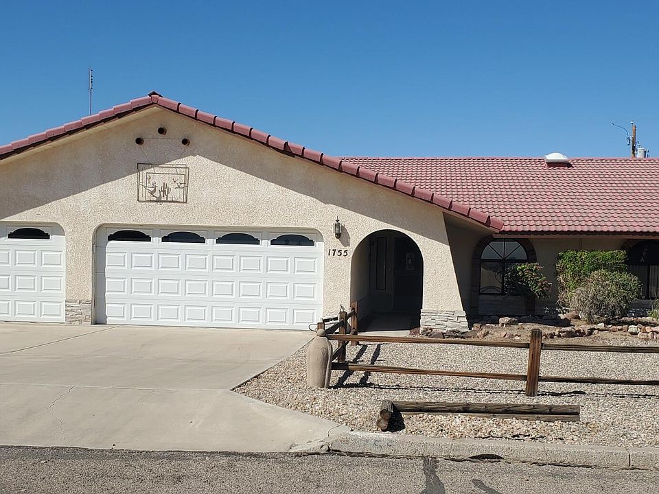 1st image of 1755 Cabana Dr