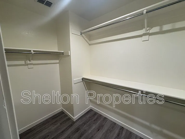 18787 W Yucatan Dr — Photo 22