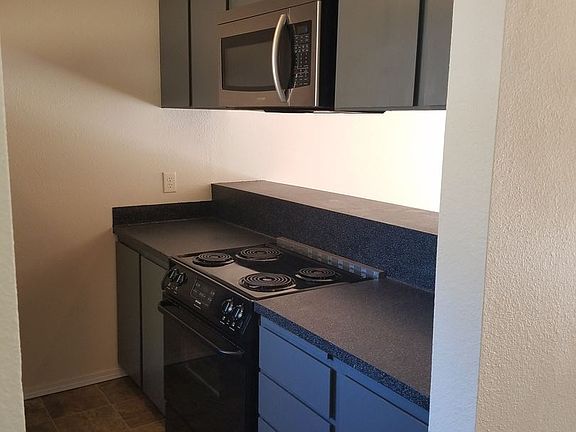 5th image of 12204 108th Avenue Ct E