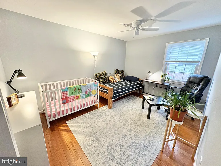 9710 Lakepointe Dr — Photo 40