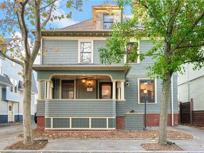 63 Whitmarsh St, Providence, RI, 02907