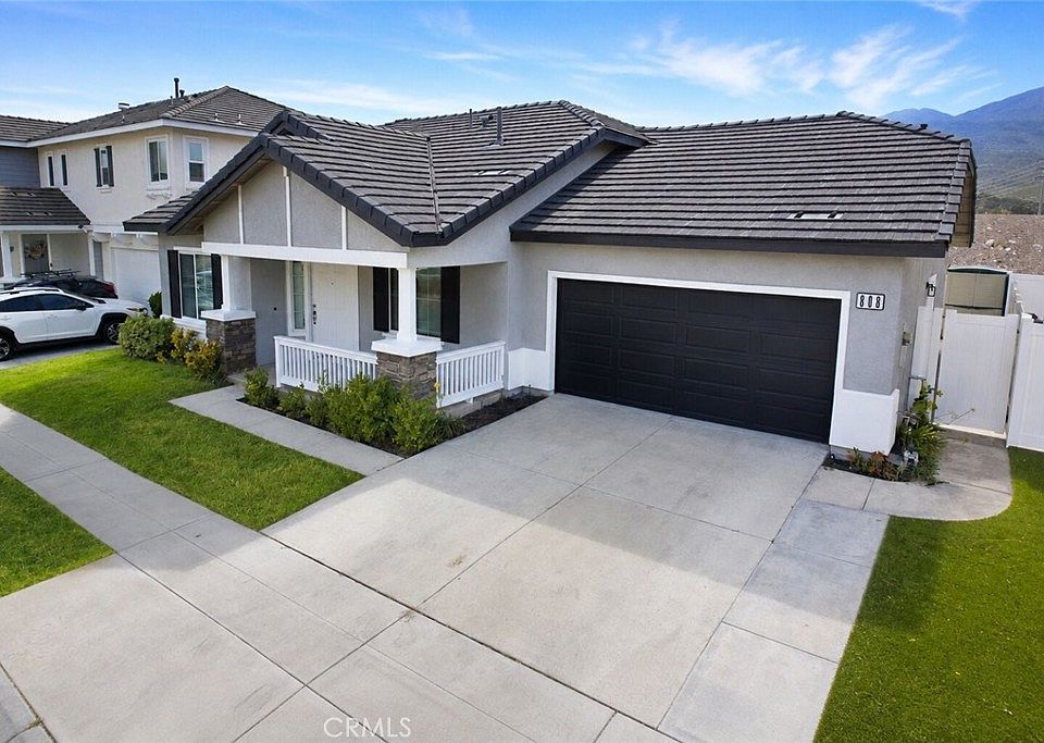 1st image of 808 Hinckley Ln