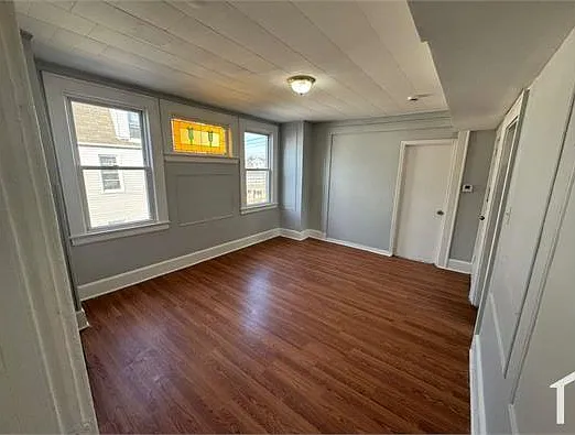 195 Myrtle Ave #2 — Photo 2