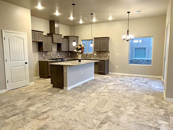 5th image of 3804 Ascencion Cir