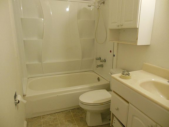 2nd image of 19626 SE 260th St
