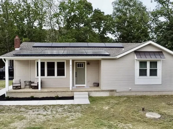 862 Carmel Rd, Millville, NJ 08332