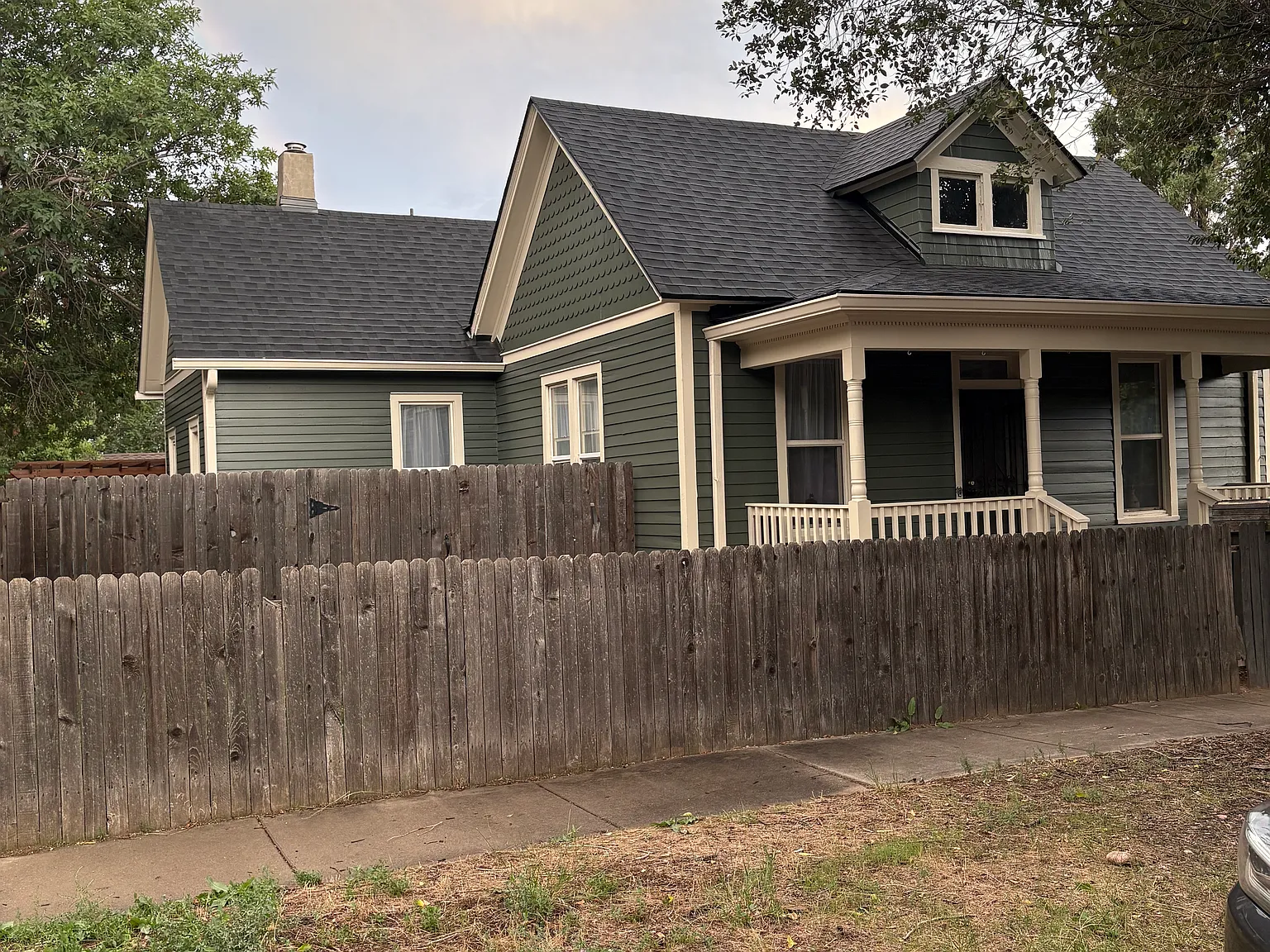 2 bed, 1200 sqft, $2,400 — Photo 1