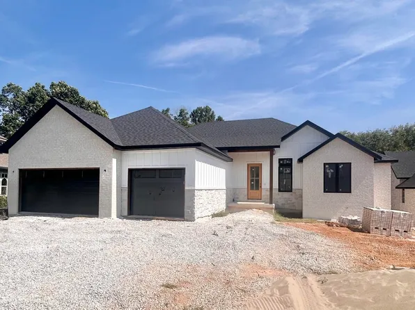 5904 S Clay Avenue, Springfield, MO 65810