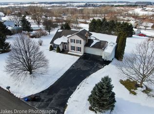 3 Pennsylvania Ave, Avon, NY 14414