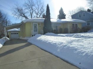 1060 Ohio St, West Saint Paul, MN 55118