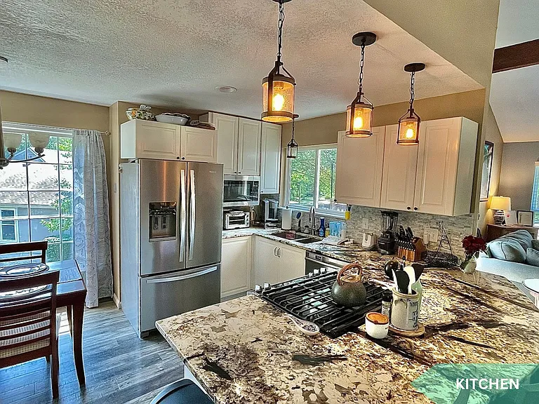 10789 Oakmont St — Photo 4