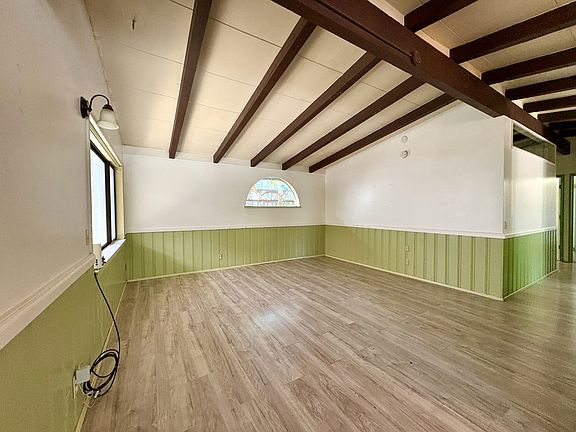3rd image of 855 W 24th Ave #1