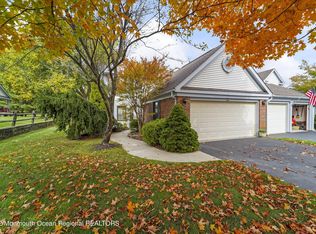 55 Old Orchard Ln, Ocean, NJ 07712