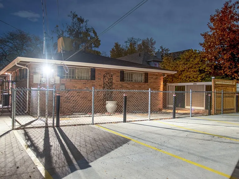2431 N Humboldt St — Photo 49