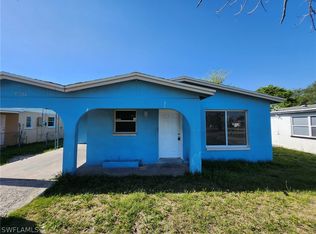 2991 Saint Charles St, Fort Myers, FL 33916