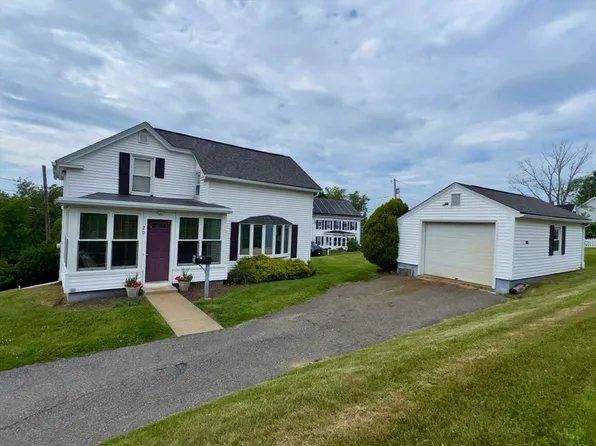 20 Bell St, Spencer, MA 01562