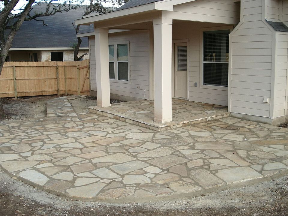 2nd image of 5558 Southern Oaks