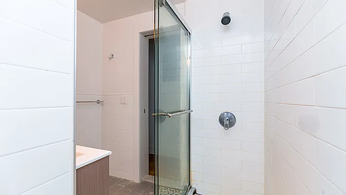 Rented by Nooklyn NYC LLC | media 42