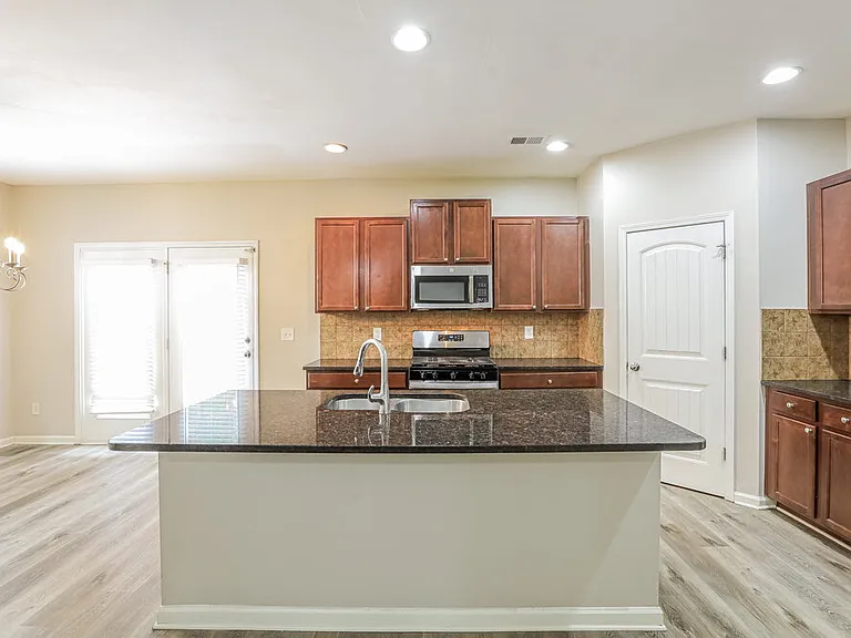 5163 Rapahoe Trl — Photo 7