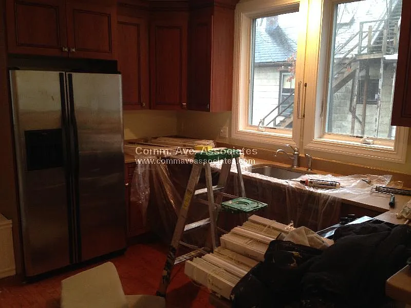 Building Photo - 62 Maple St #1