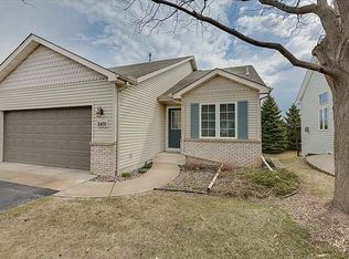 8491 Powers Pl, Chanhassen, MN 55317