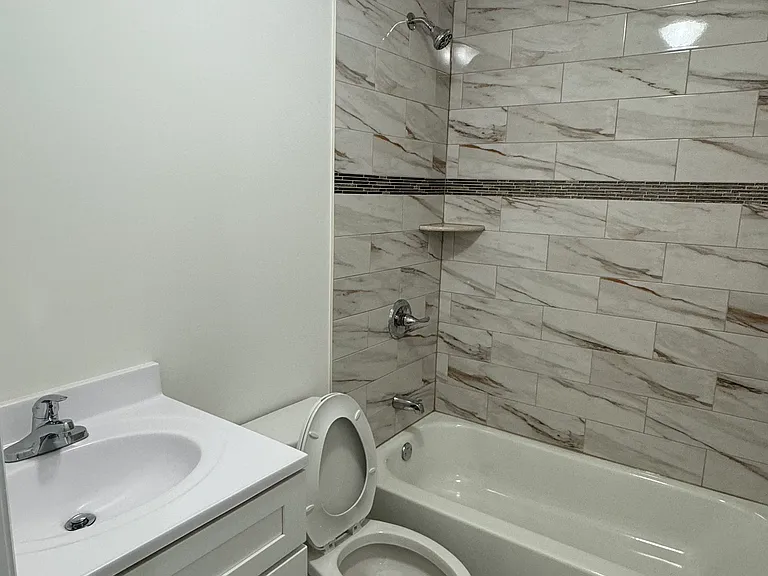 98 Monahan Ave — Photo 5