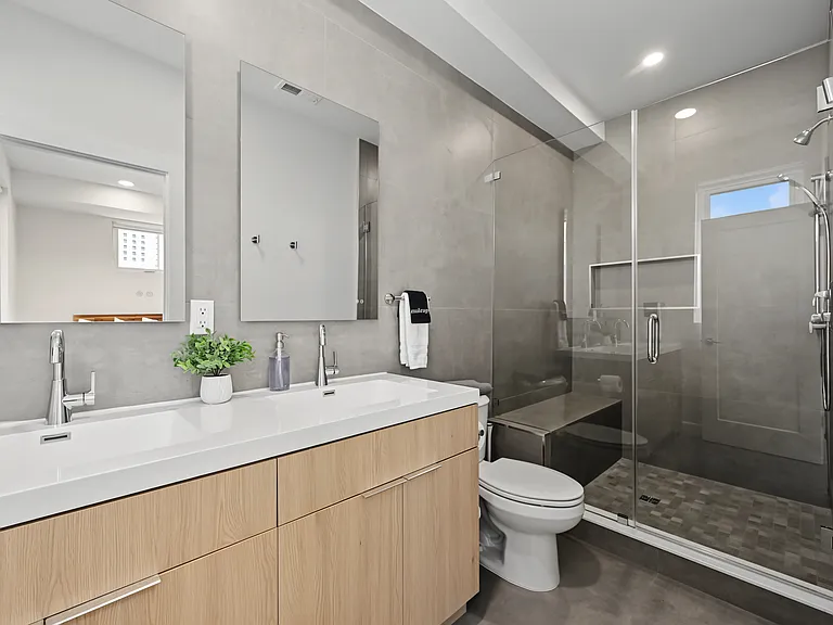 101 A Westminster Ave — Photo 12