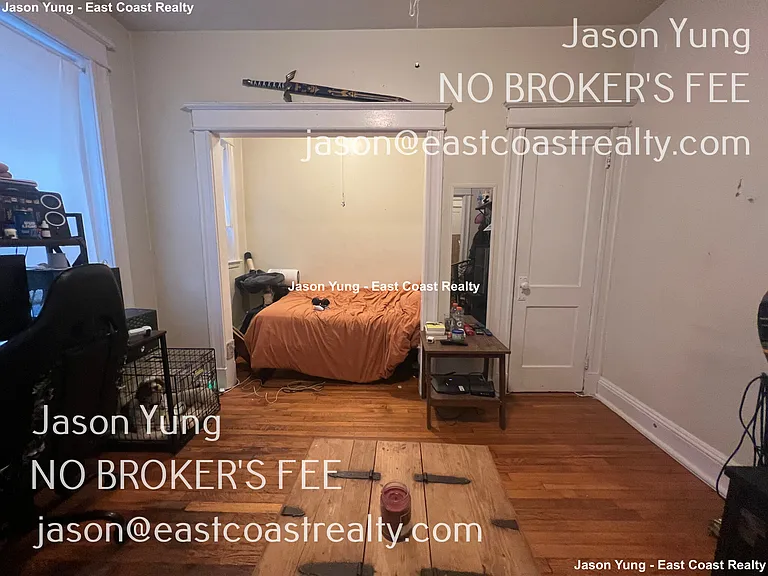 64 Woodstock Ave #4 — Photo 2