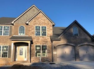 814 Brookwood Ln, Maryville, TN 37801