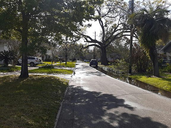 5th image of 1374 Talbot Ave