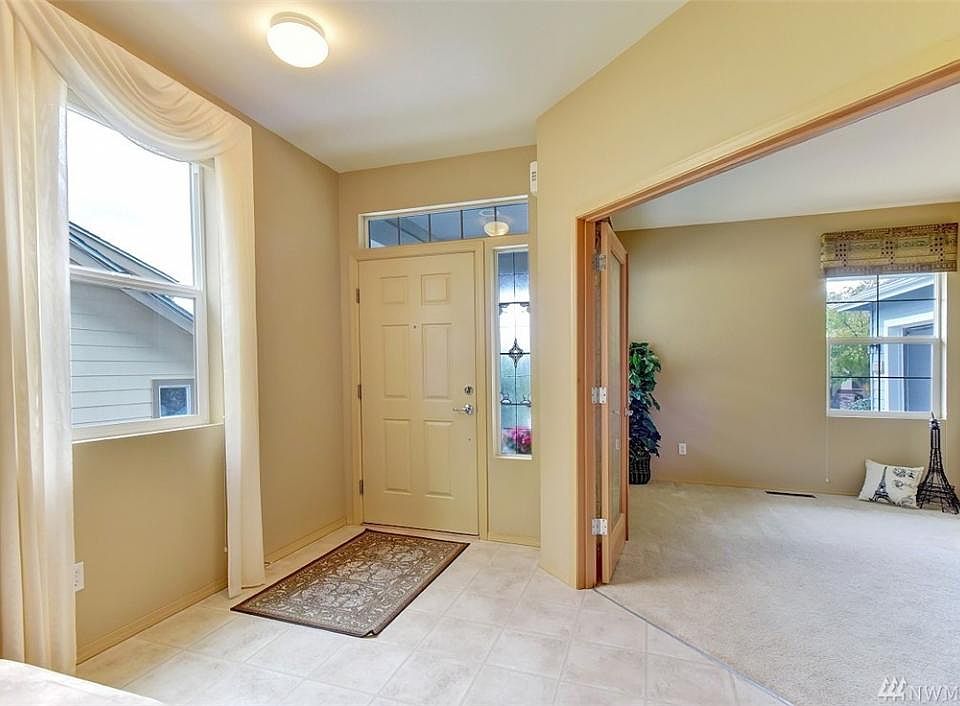 2nd image of 13738 231st Ln NE