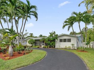 1701 NE 27th Dr, Wilton Manors, FL 33334