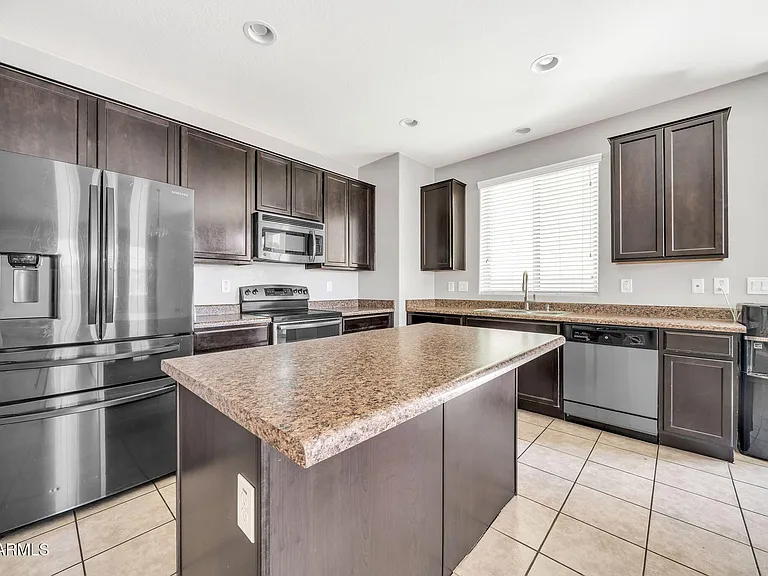 7770 W Alvarado Rd — Photo 13